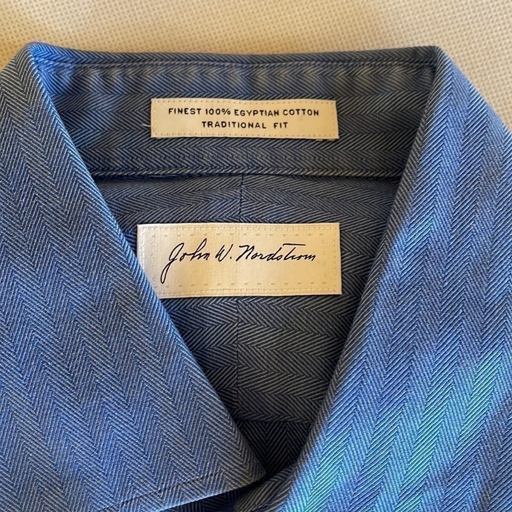 đ
șnordstrom Egyptian Cotton Dress Shirt in Blue - Size M - Picture 2 of 2